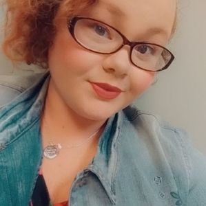 Meet your Posher, Mandy